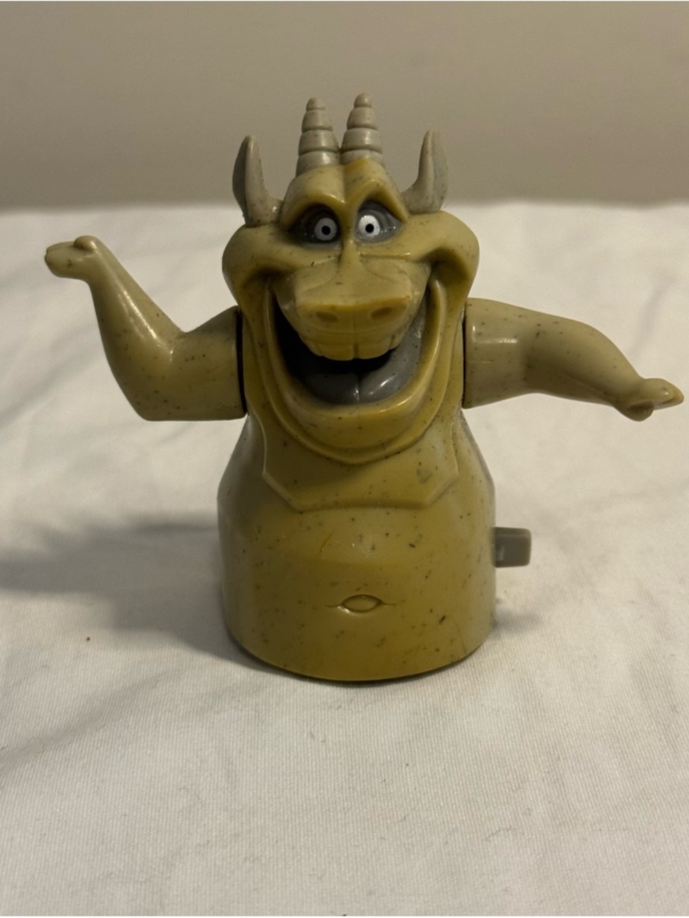 Vintage Hugo Gargoyle Toy Hunchback of Notre Dame Action Figure 1996